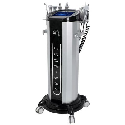 Stroj za globinsko čiščenje por